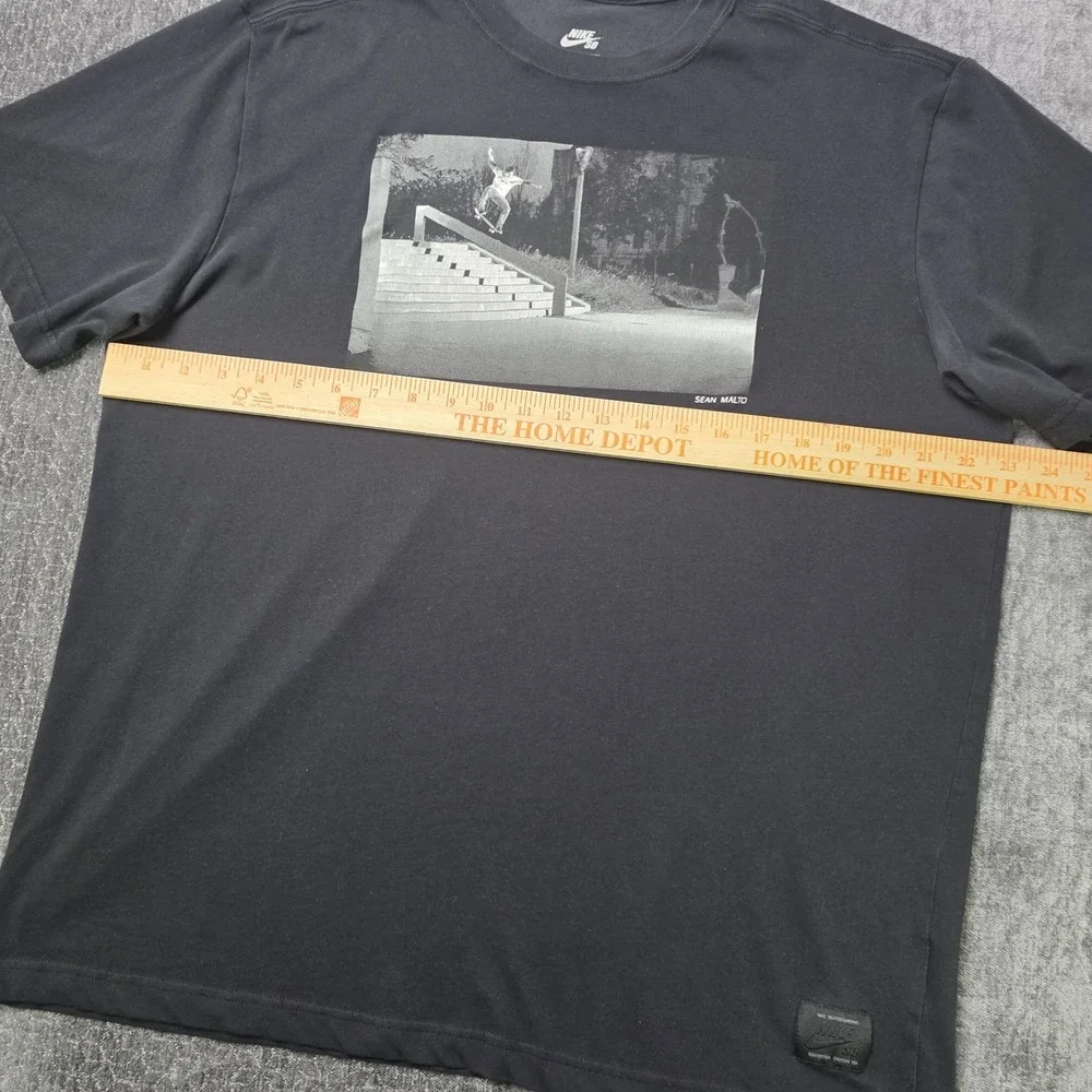 Nike SB Sean Malto T Shirt Mens XL Black Graphic Dri Fit Handrail Skateboarding